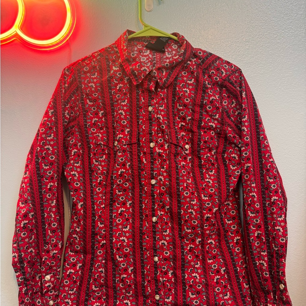 Wrangler Red Floral Stripe Button-Down Shirt